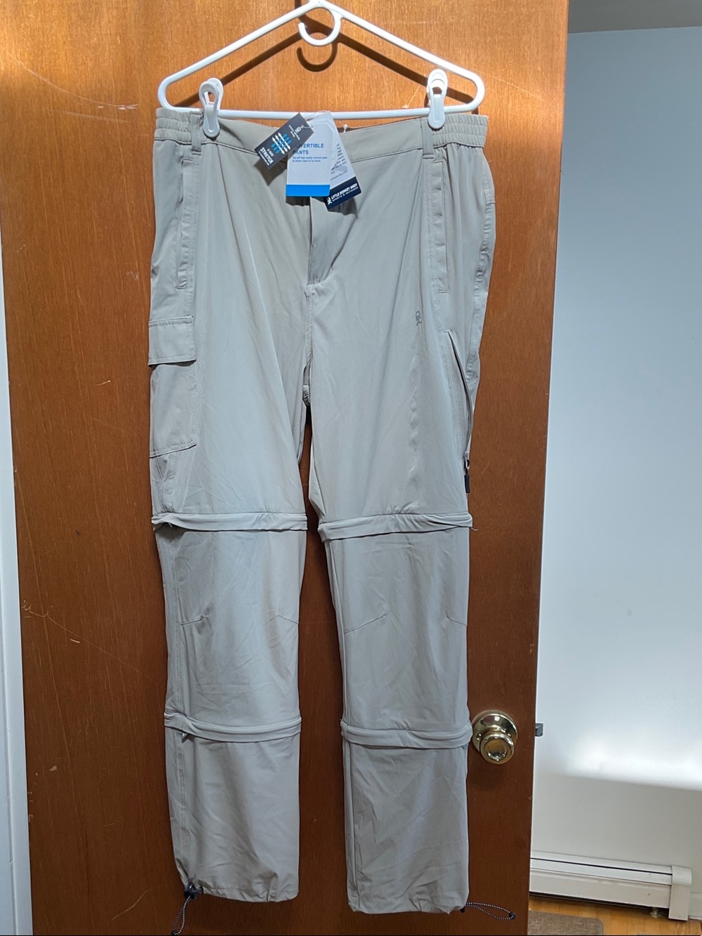 Light Khaki Women's Convertible Cargo Pants - Breathable Travel Utility
